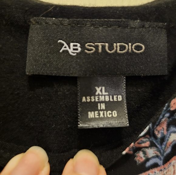 AB Studio Poncho Top - XL - Picture 3 of 5